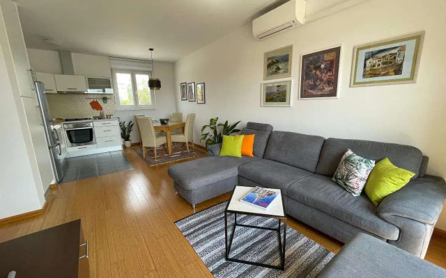 LIPA Apartment