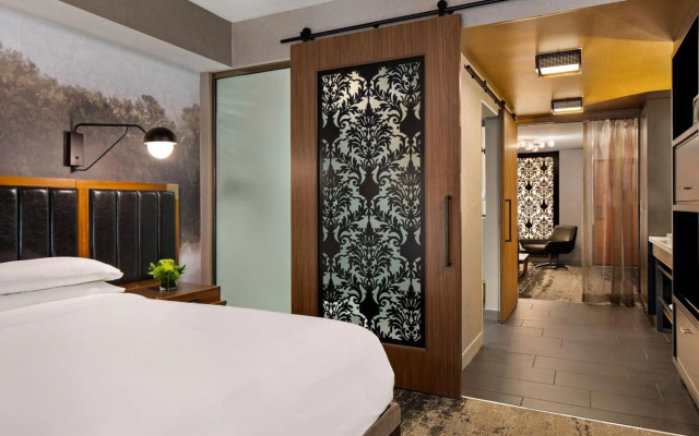 Renaissance Minneapolis Hotel, The Depot