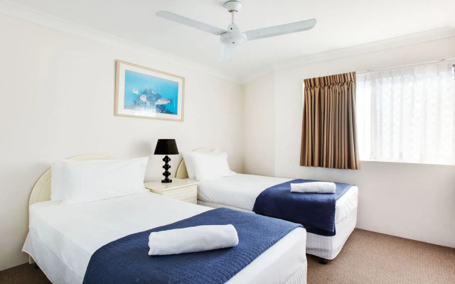 Mari Court Resort