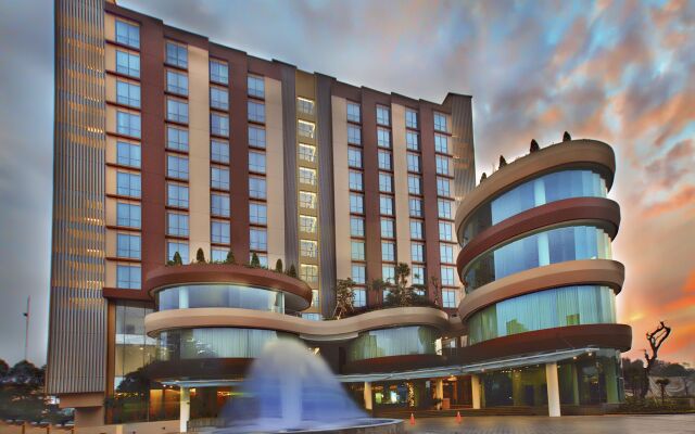 Grand Soll Marina Hotel