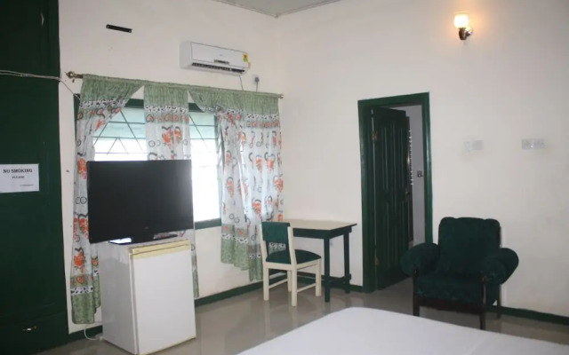 Godville Guest House