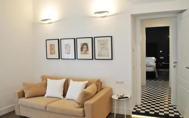 App Leoncino Design Apartment in Rome