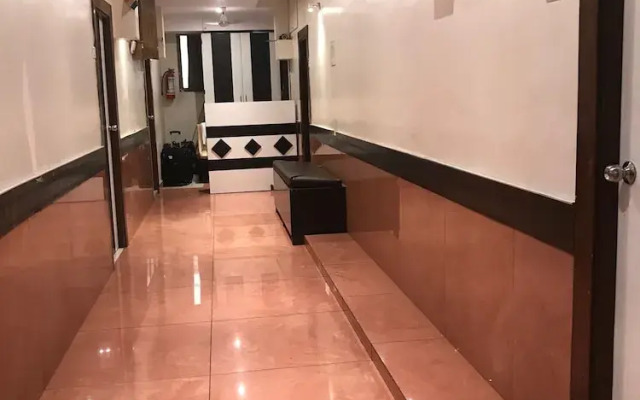 BKC Backpackers - Trade Centre