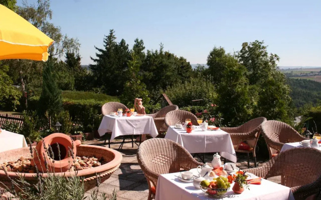 Hotel König Albert Höhe