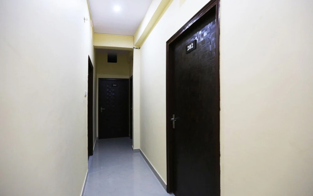 OYO 35661 Om Residency