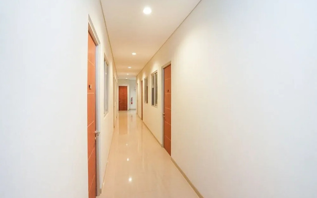 Super OYO Capital O 614 Graha 8 Syariah