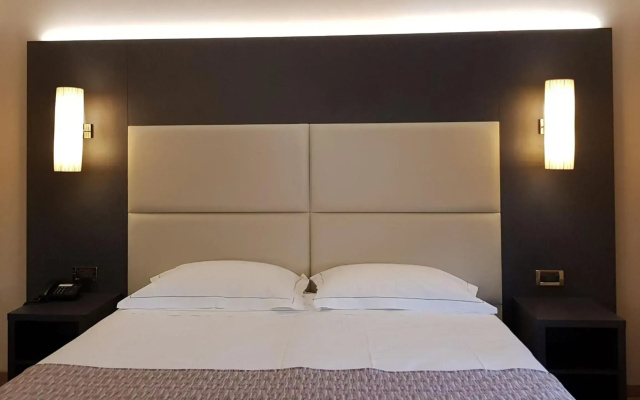 Hotel Astra Ferrara