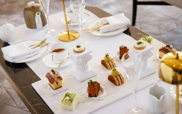 The St. Regis Longboat Key Resort