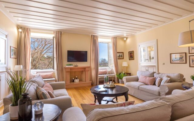 Liston Old Town Luxury Apartment By Konnect