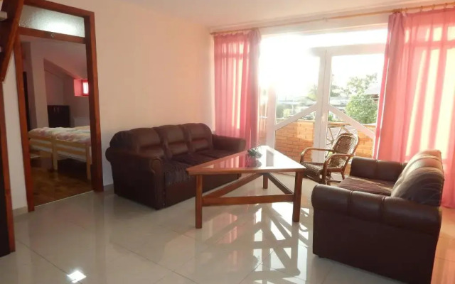 Hotel Restoran Antika