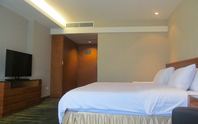 Lao Plaza Hotel