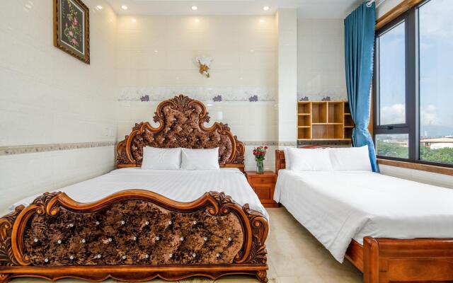 Happy Hotel Danang