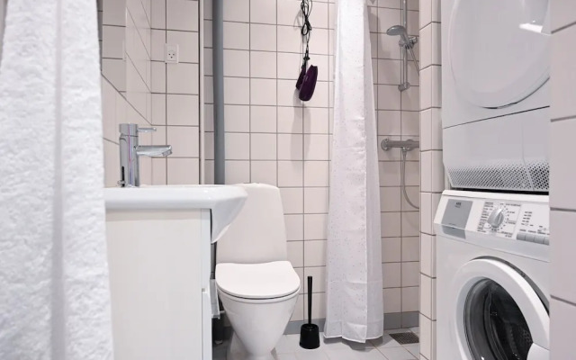 Newly-renovated 2-bedroom Apartment in Charlottenlund