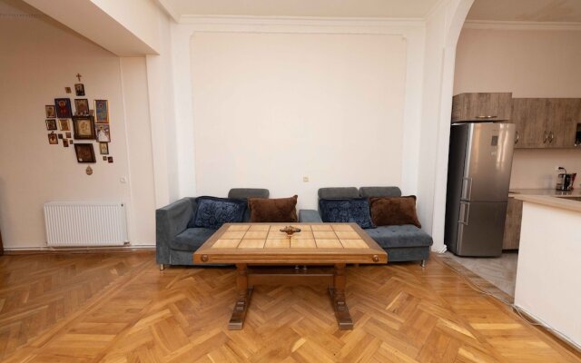 Anna's Guest house