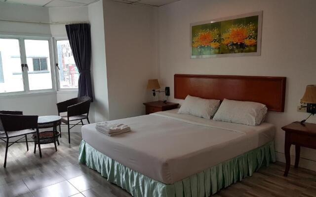 Welcome Inn Hotel Karon Beach