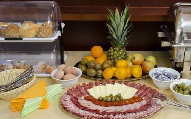 Garni Hotel Semlin B&B