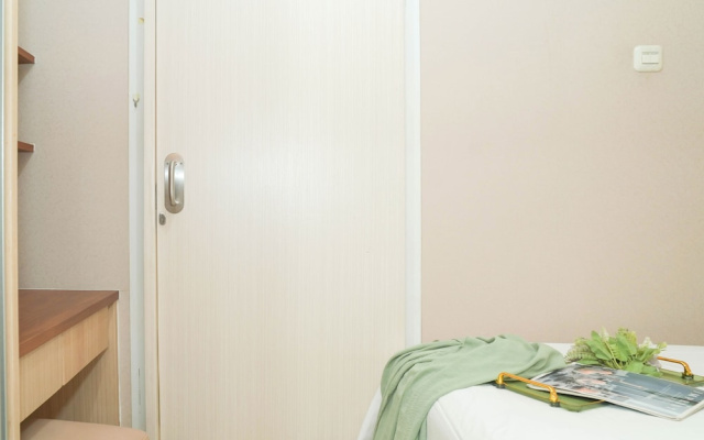 Homelike And Neat 2Br At Apartment Green Pramuka City