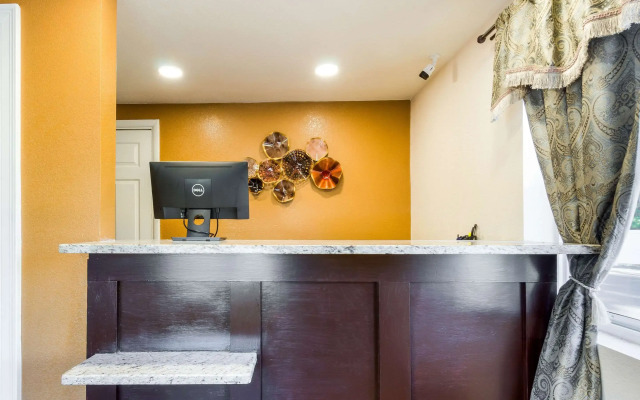 Rodeway Inn Middleboro - Plymouth