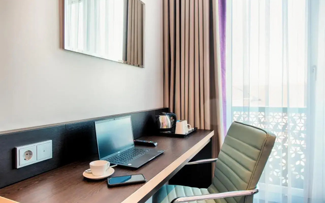 Premier Inn Köln City Mediapark