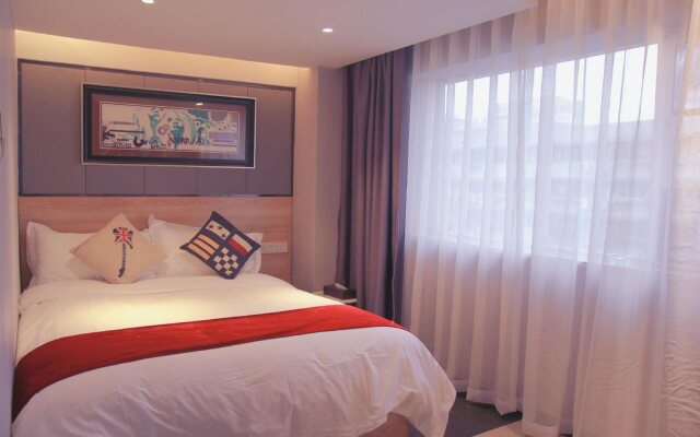 Chengdu Huanbian Art Hotel