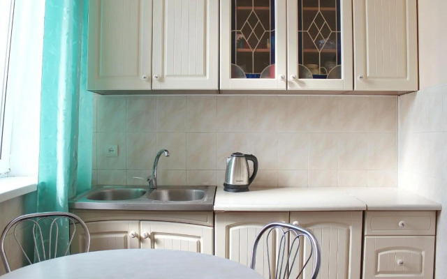 Апартаменти біля Форуму, Високий замок вул. Богдана Хмельницького 61