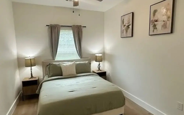 Cozy 3BR Retreat With Yard
