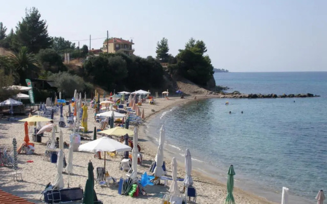 Happy Camp Mobile Homes in Castello Camping and Summer Resort