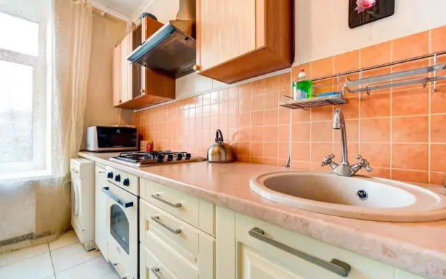 Гости Любят на проспекте Московский 195