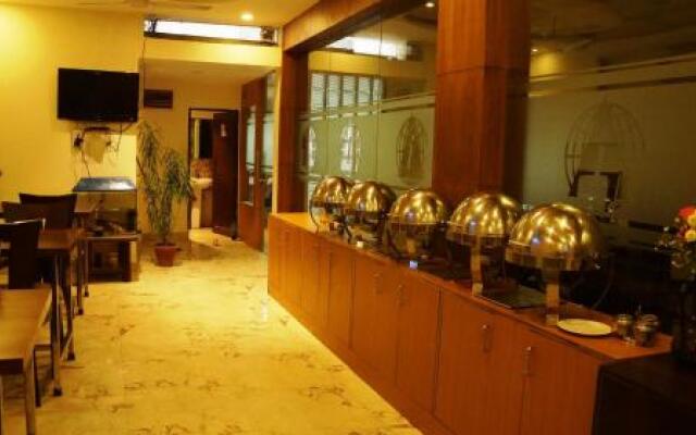 Maxfort Budget Hotel Dwarka