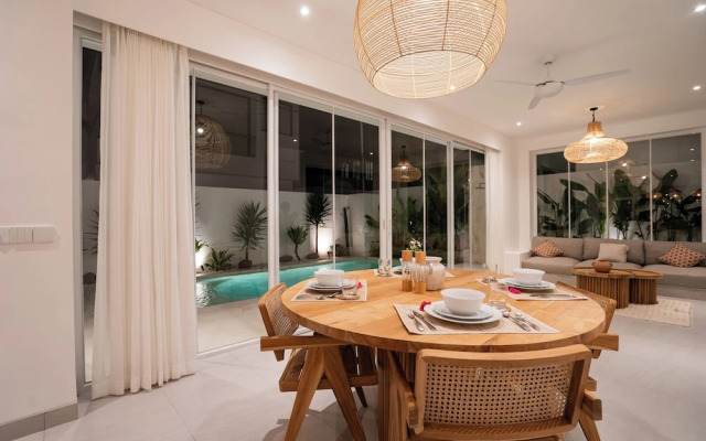 Casa Nata Graceful 2 BR Mediteranian