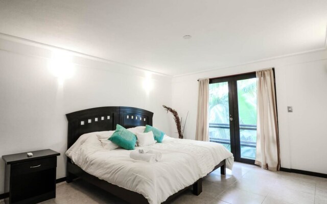 PDC002 5 Bedroom Apartment By Senstay