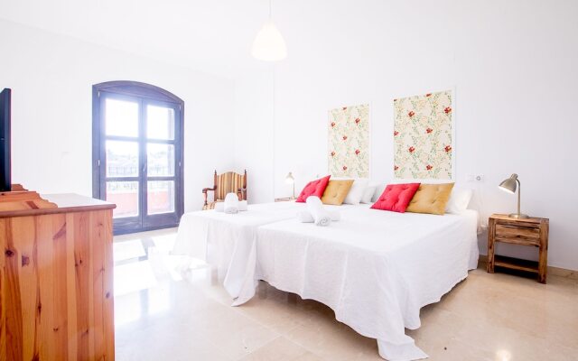 OleHolidays Adosado Villas y Golf Guadalmina urbanización privada