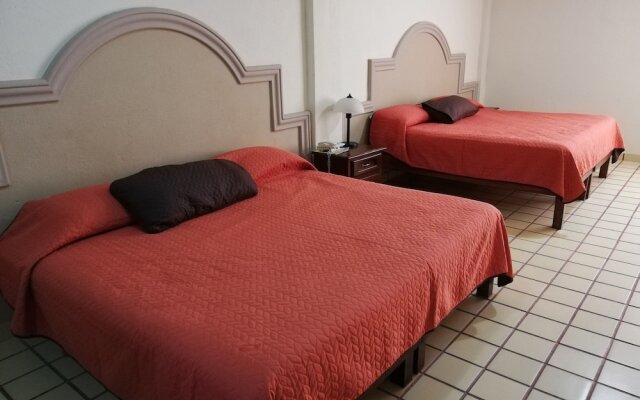 Hostal Plaza Jacona