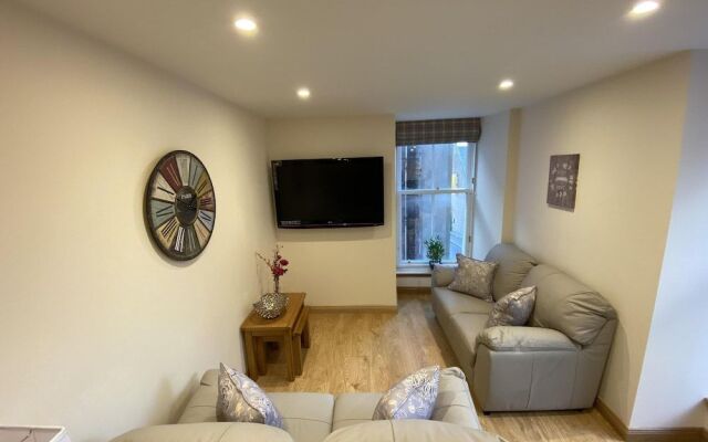 Waverley Inn Apartments