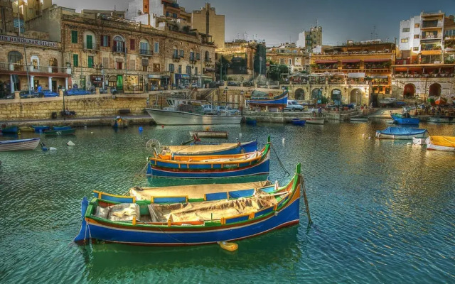 Superb Views of Spinola Bay in Heart of St.julians