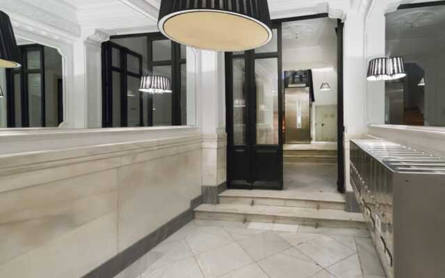 Modern Flats in Justicia by Allô Housing