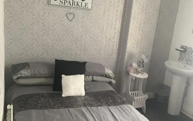 The Butterfly Hotel - Group Weekends