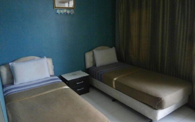 OYO 904 Avee Budget Inn