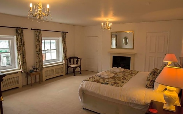 East Pallant Bed  Breakfast