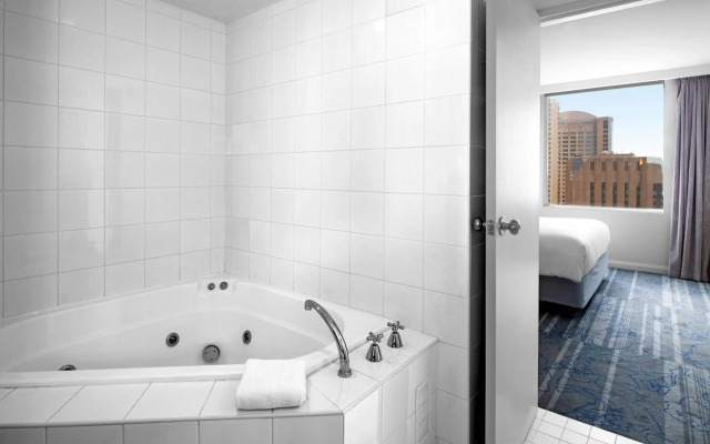 Sydney Harbour Marriott Hotel at Circular Quay