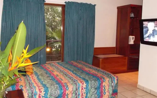 Kimbe Bay Hotel