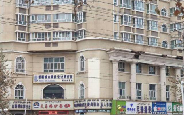 Super 8 Hotel (Ancient City of Kashgar People's Square)