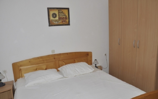 Apartment Petar - 6m from the sea: A3 Barbat, Island Rab