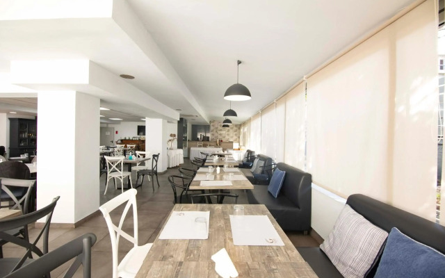 Galaxy Hotel