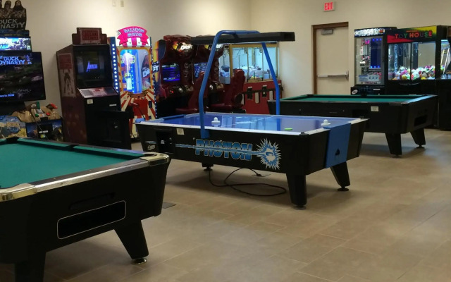 Grand Smokies Resort Lodge
