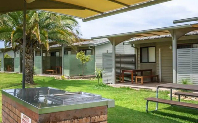 Wollongong Surf Leisure Resort