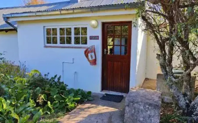 The Edge Mountain Retreat