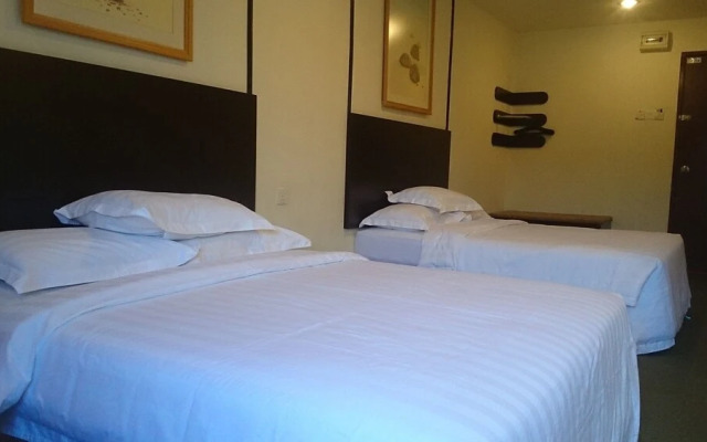 OYO 277 Hotel Shangg