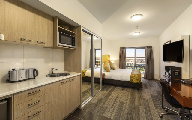 Quest Melbourne Airport – Guest Rooms – Melbourne
