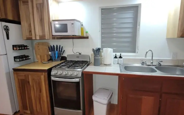Alux House